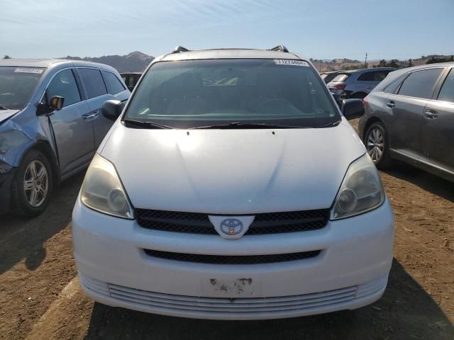 2005 Toyota Sienna CE