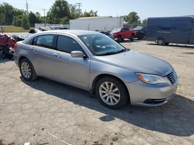 2013 Chrysler 200 Touring