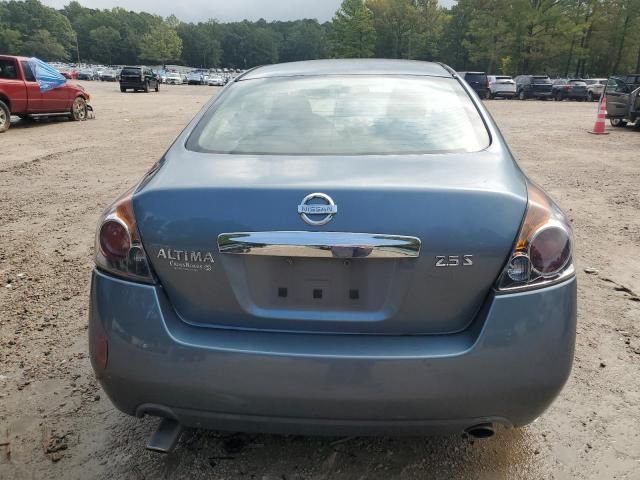 2010 Nissan Altima Base