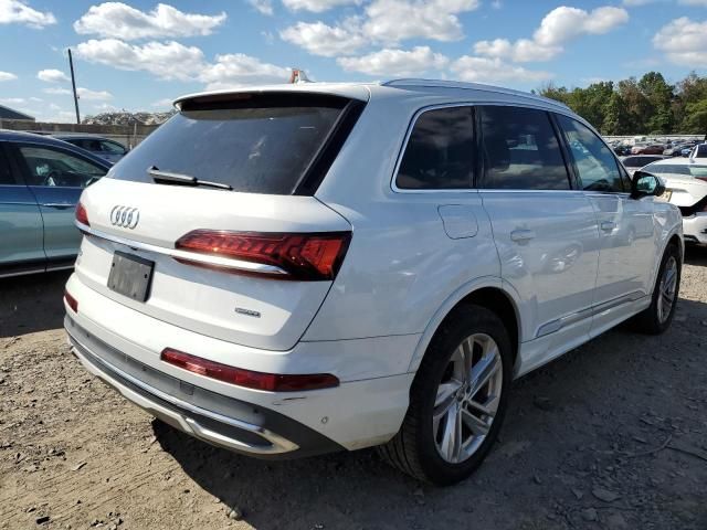 2020 Audi Q7 Premium Plus