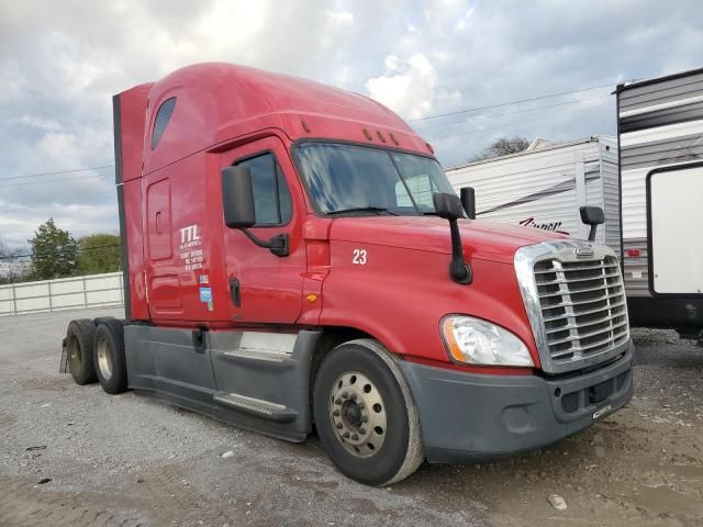 2015 Freightliner Cascadia 125