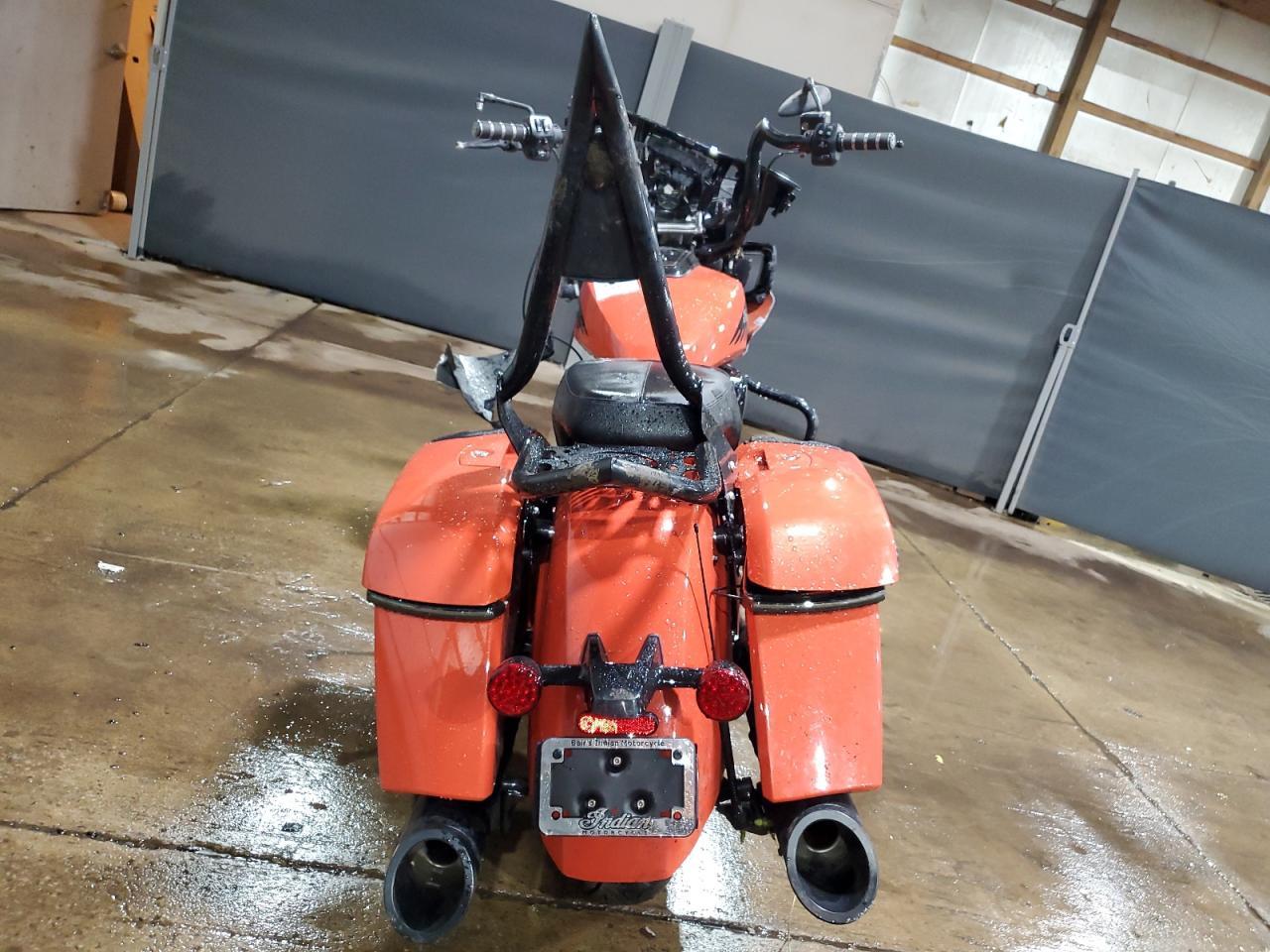 2024 Indian Motorcycle Co. Challenger Darkhorse W/POWERBAND Audio For