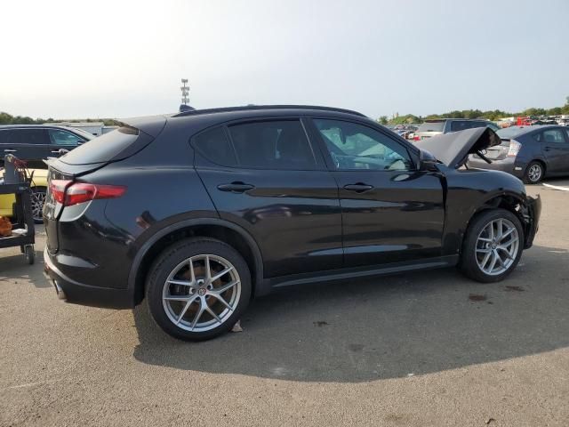 2018 Alfa Romeo Stelvio TI Sport