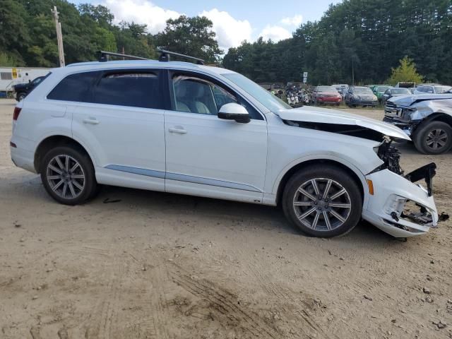 2019 Audi Q7 Premium Plus