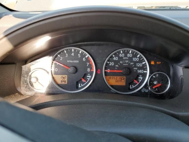 2006 Nissan Pathfinder LE