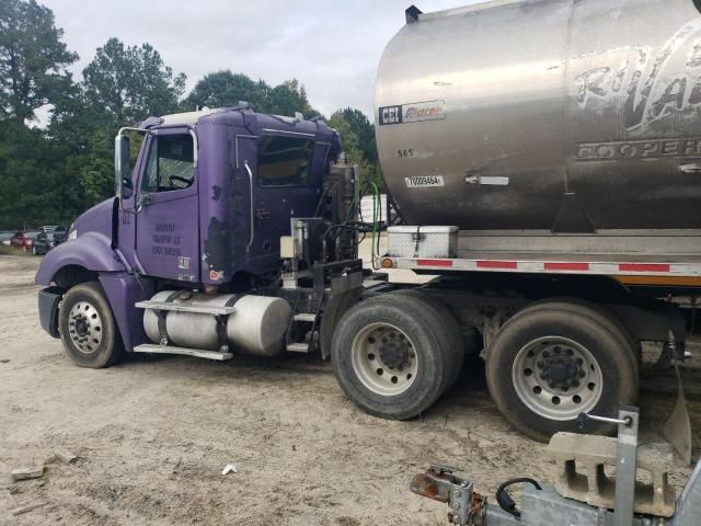 2010 Freightliner Conventional Columbia