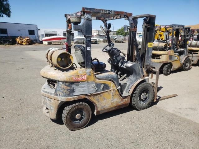 2007 Caterpillar Forklift