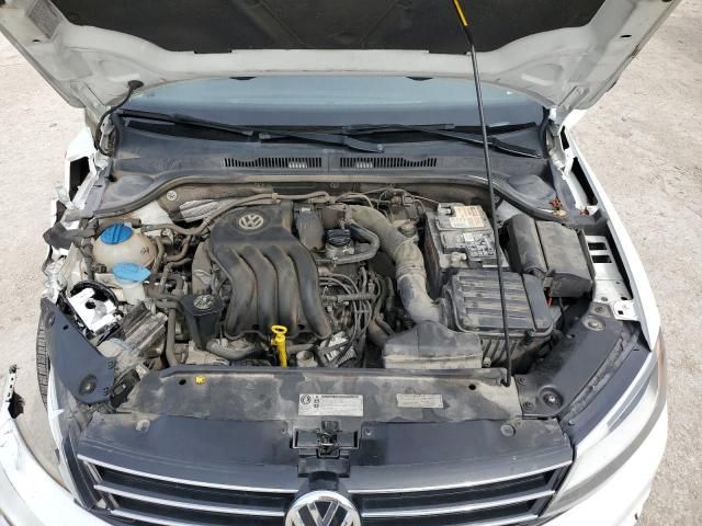 2015 Volkswagen Jetta Base