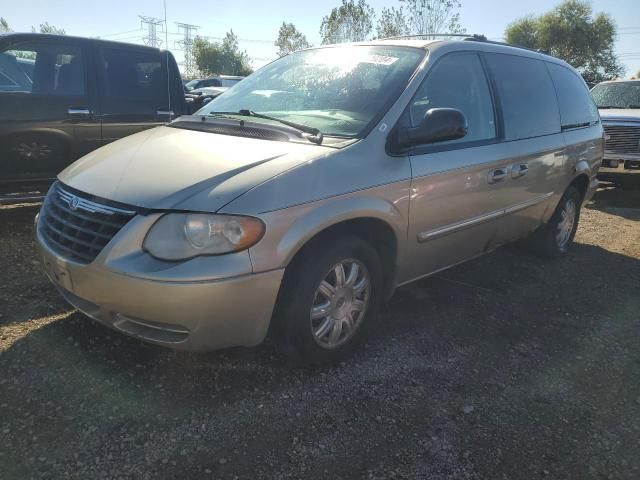 2007 Chrysler Town & Country Touring