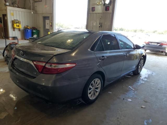 2016 Toyota Camry LE