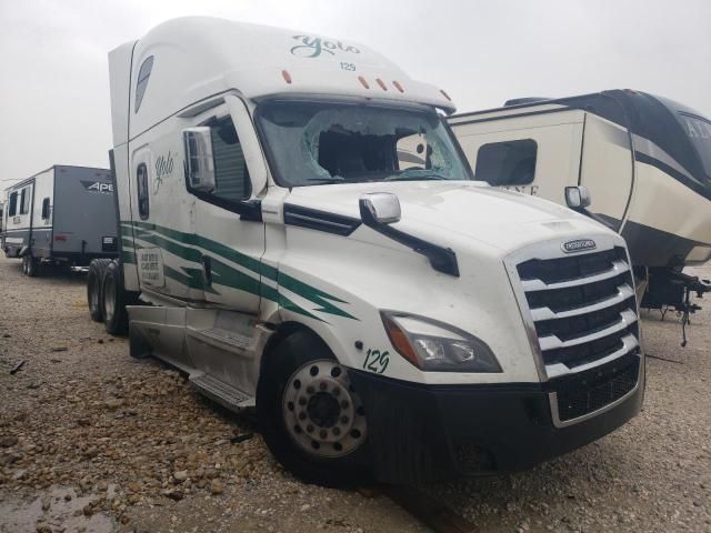 2021 Freightliner Cascadia 126