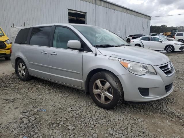 2009 Volkswagen Routan SE