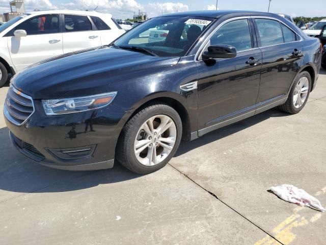 2016 Ford Taurus SEL