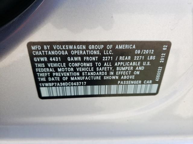 2013 Volkswagen Passat SE