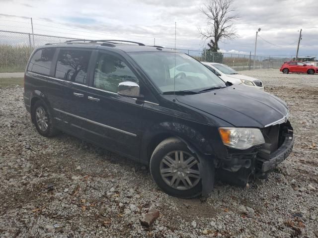 2010 Chrysler Town & Country Limited