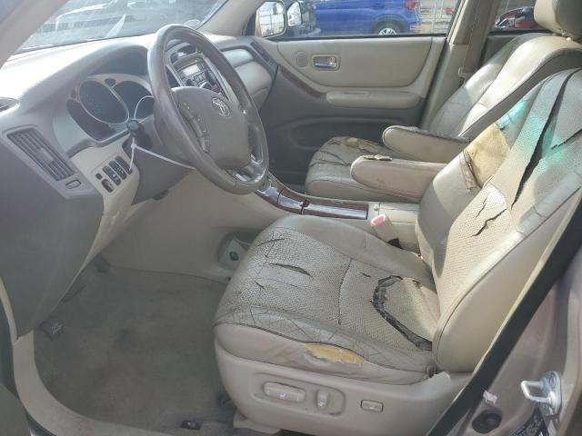 2004 Toyota Highlander Base