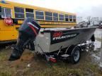 2002 Tracker Boat