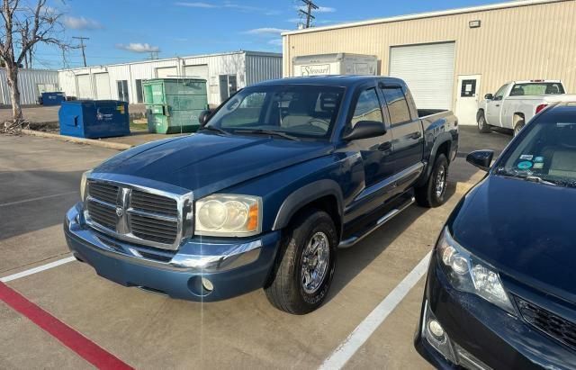 2005 Dodge Dakota Quad SLT