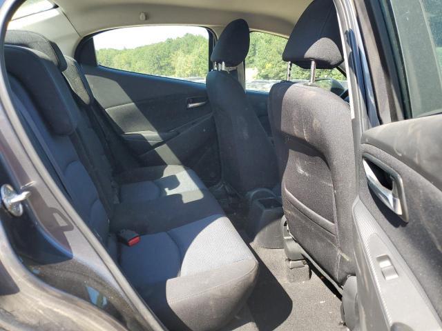 2016 Scion IA