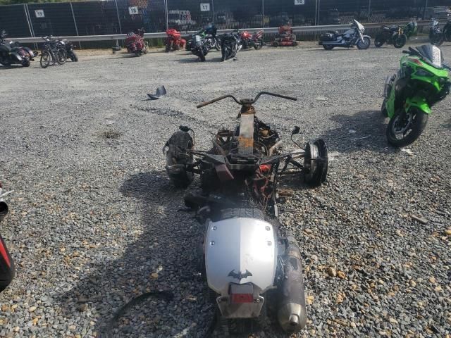 2009 Can-Am Spyder Roadster RS