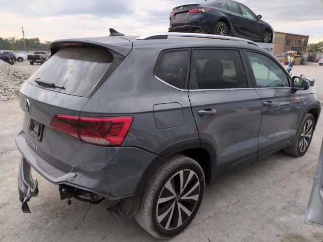 2022 Volkswagen Taos SE