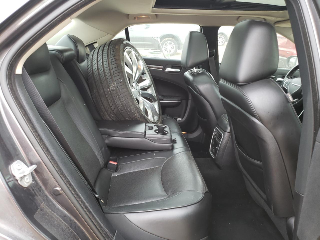 2019 Chrysler 300 Limited