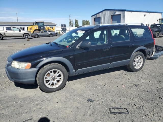 2005 Volvo XC70