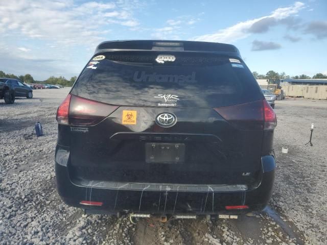 2012 Toyota Sienna LE