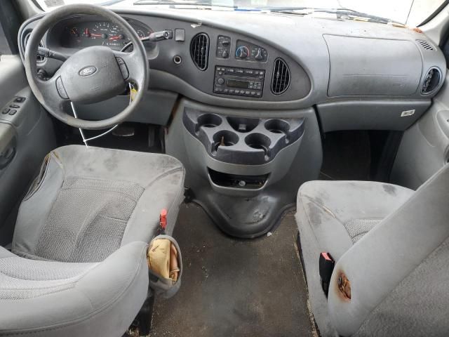 2006 Ford Econoline E350 Super Duty Wagon