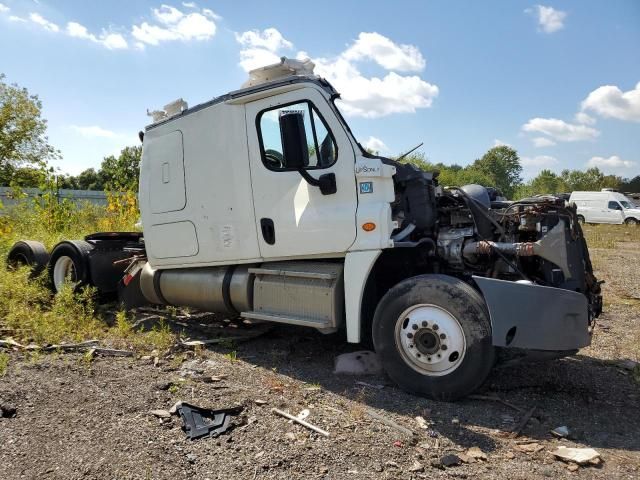 2018 Freightliner Cascadia 125