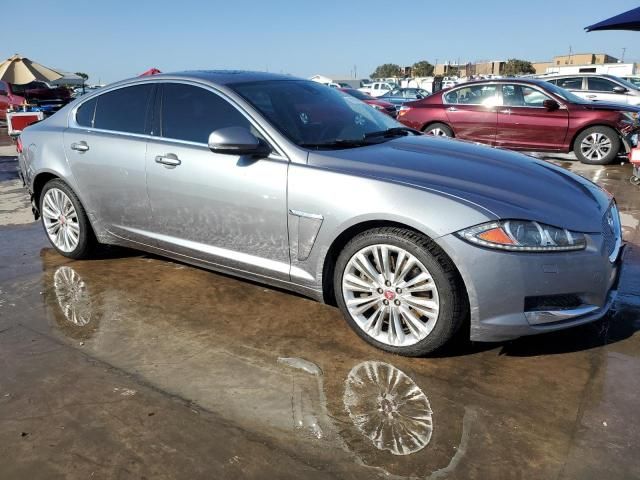 2015 Jaguar XF 2.0T Premium