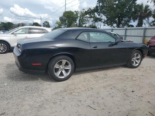 2015 Dodge Challenger SXT