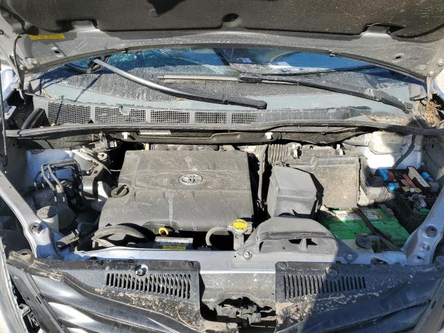 2012 Toyota Sienna le