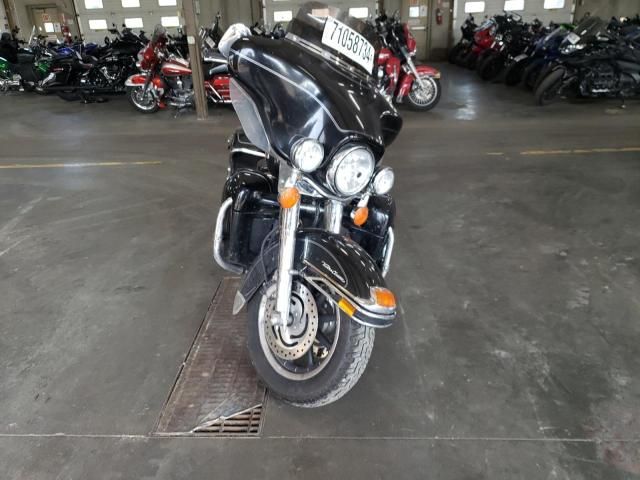 2007 Harley-Davidson Flhtcui