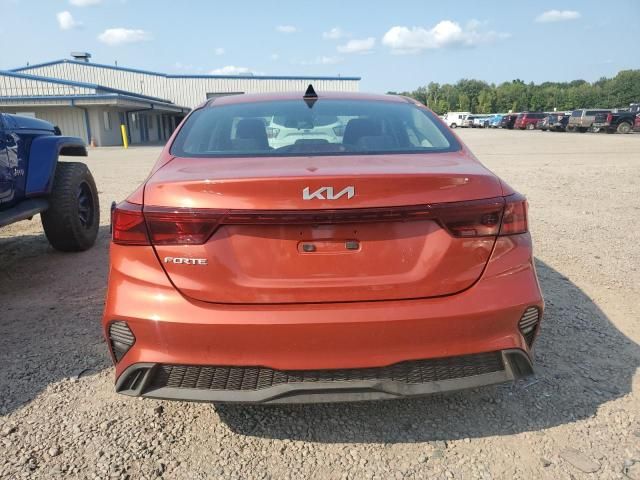 2023 KIA Forte LX