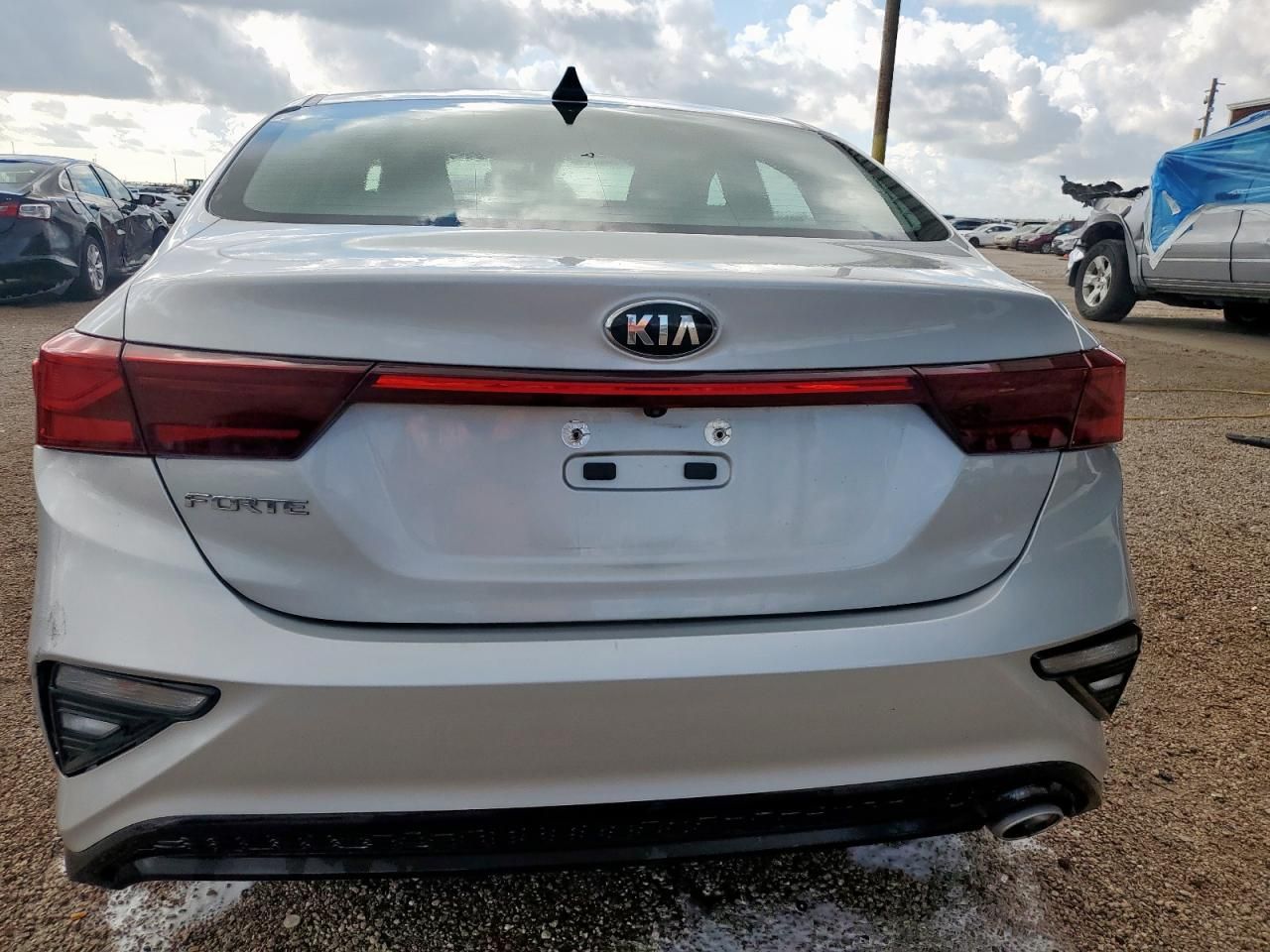 2021 KIA Forte fe