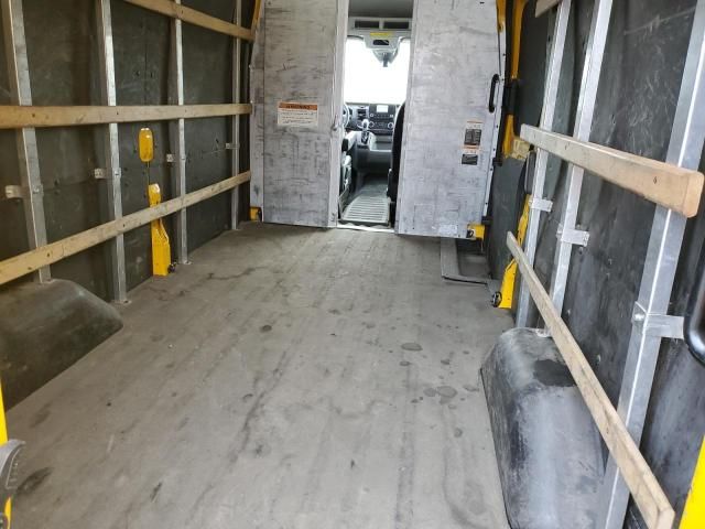 2022 Ford Transit T-250