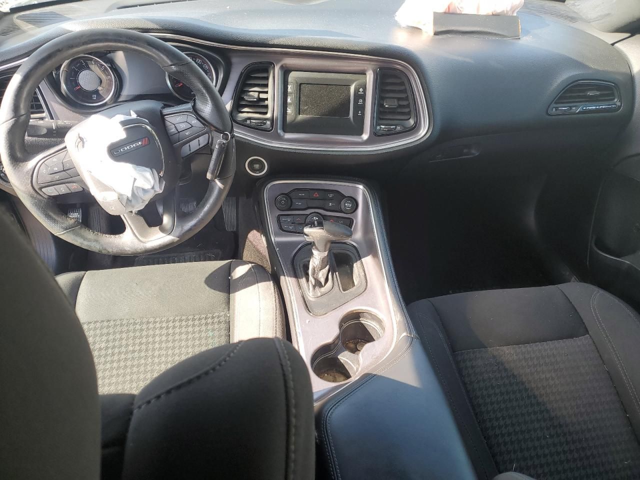 2017 Dodge Challenger sxt