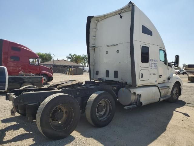 2019 Kenworth T680 Semi Truck