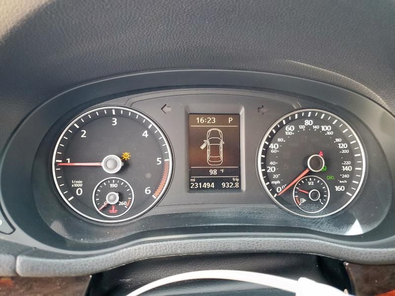 2015 Volkswagen Passat SEL