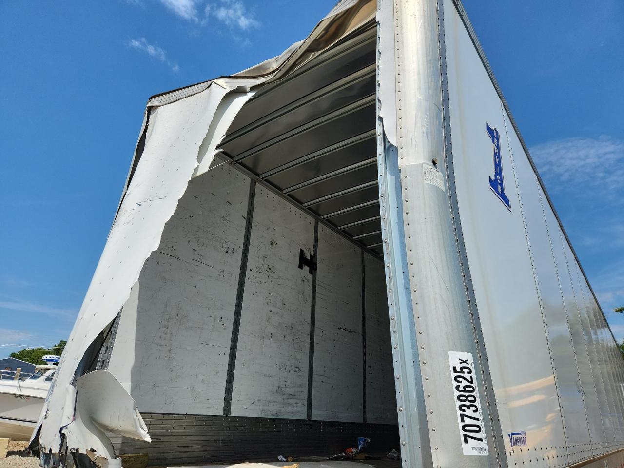 2019 Vanguard DRY Van Trailer