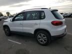 2015 Volkswagen Tiguan s