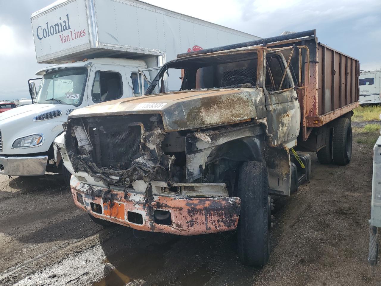 1986 Ford F700