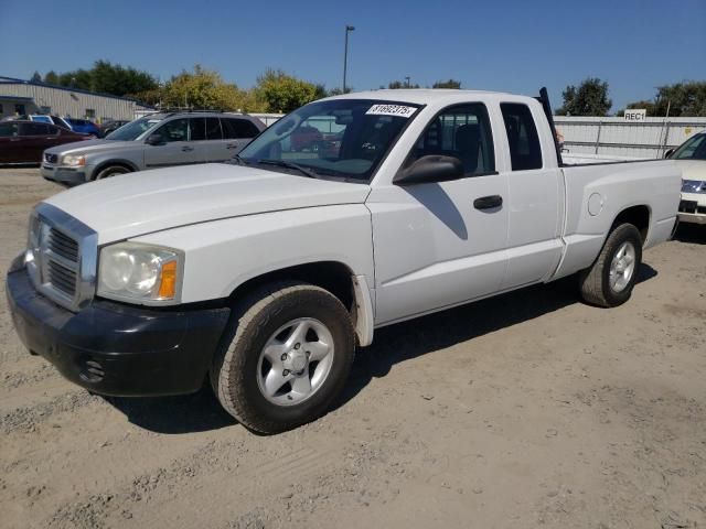 2005 Dodge Dakota ST