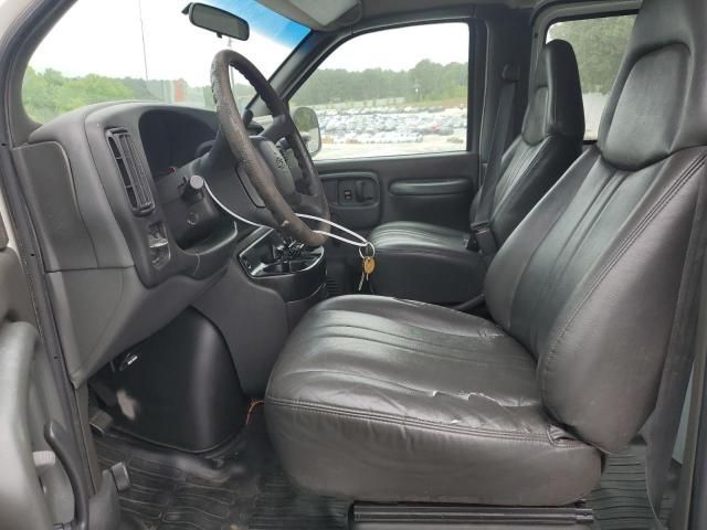 2002 Chevrolet Express G3500