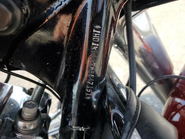 2010 Harley-Davidson Flhx