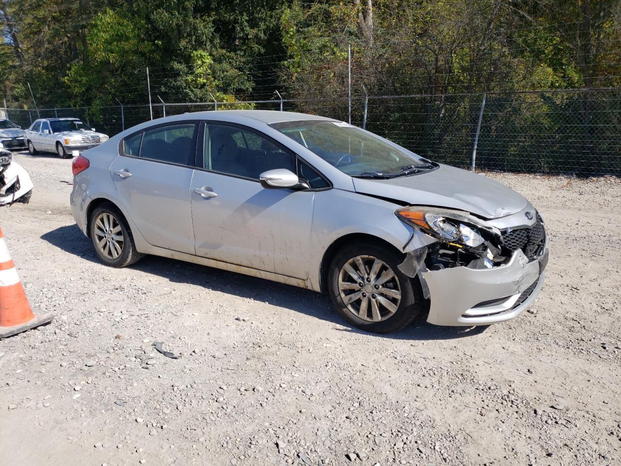 2016 KIA Forte lx