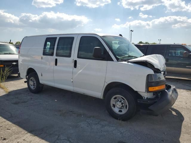 2020 Chevrolet Express G2500
