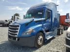 2019 Freightliner Cascadia 126 Semi Truck