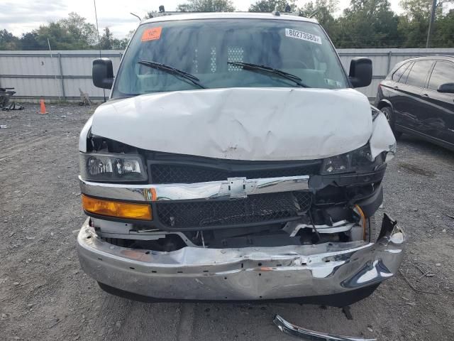 2020 Chevrolet Express G2500